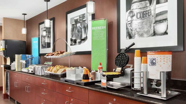 <b>Hampton Inn Stafford Restaurant</b>. Images powered by <a href="https://iceportal.shijigroup.com/" title="IcePortal" target="_blank">IcePortal</a>.