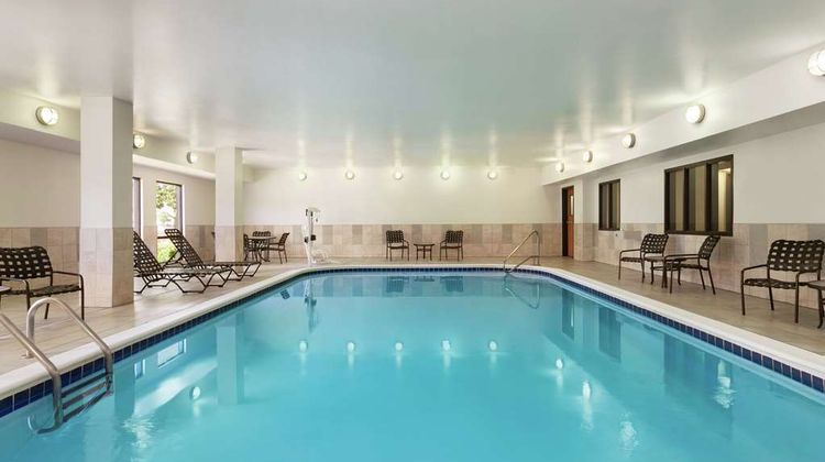 Hampton Inn Stafford Pool