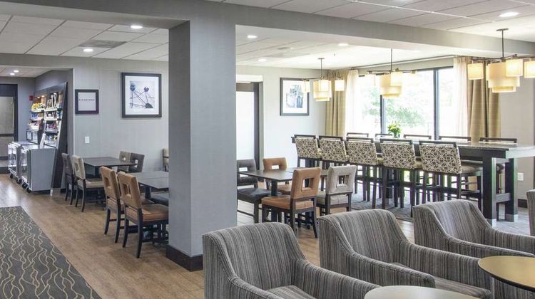Hampton Inn I-10W Energy Corridor Lobby