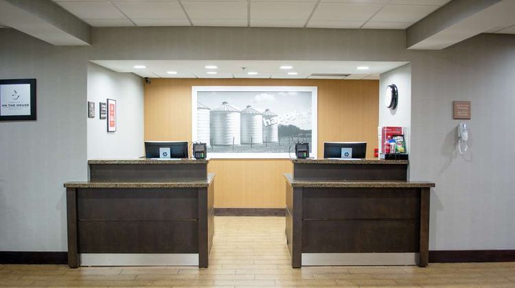 Hampton Inn I-10W Energy Corridor Lobby