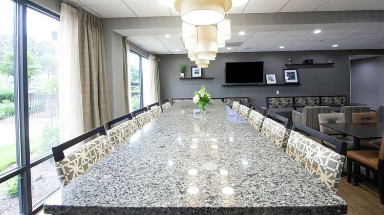 Hampton Inn I-10W Energy Corridor Restaurant