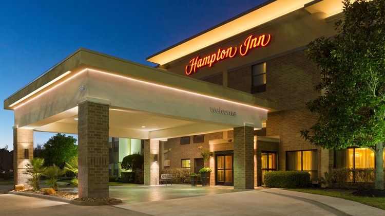Hampton Inn Houston Willowbrook Mall Exterior