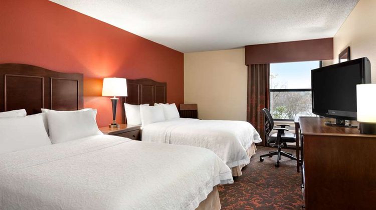 Hampton Inn Houston Willowbrook Mall Room