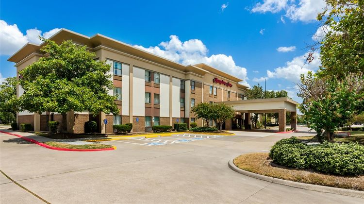 Hampton Inn Houston Willowbrook Mall Exterior