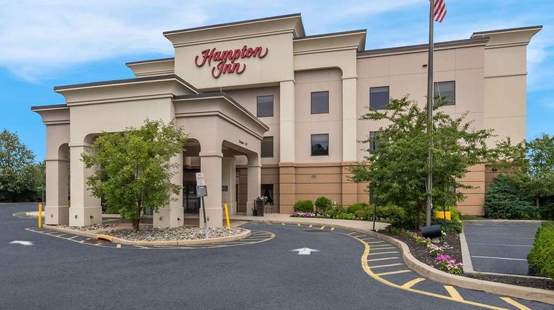 <b>Hampton Inn Nanuet Exterior</b>. Images powered by <a href="https://iceportal.shijigroup.com/" title="IcePortal" target="_blank">IcePortal</a>.