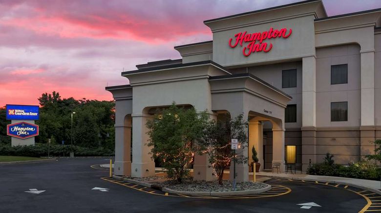 <b>Hampton Inn Nanuet Exterior</b>. Images powered by <a href="https://iceportal.shijigroup.com/" title="IcePortal" target="_blank">IcePortal</a>.