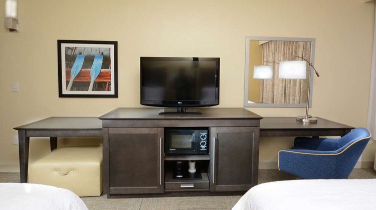 Hampton Inn High Point Room