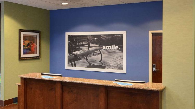 Hampton Inn High Point Lobby