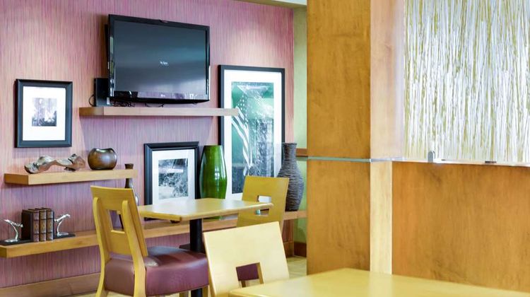 Hampton Inn Harrisonburg - University Lobby