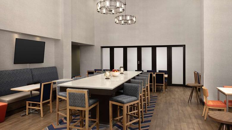<b>Hampton Inn Huntsville/Research Park Restaurant</b>. Images powered by <a href="https://iceportal.shijigroup.com/" title="IcePortal" target="_blank">IcePortal</a>.