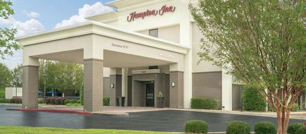 Hampton Inn Madison Exterior