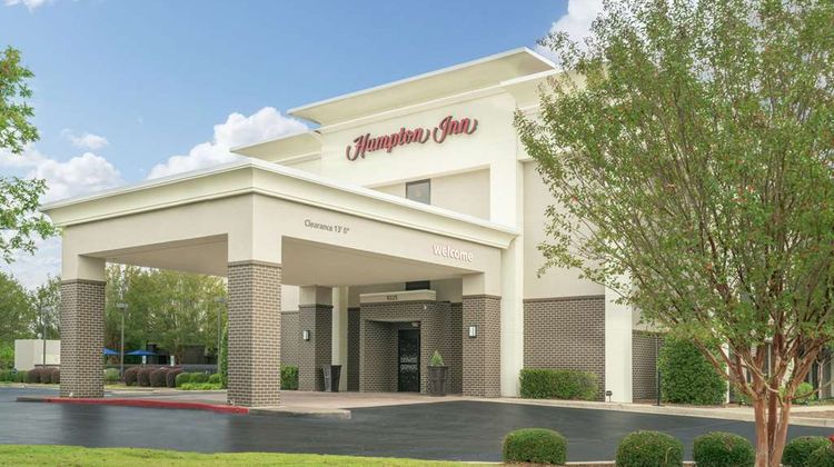 Hampton Inn Madison Exterior