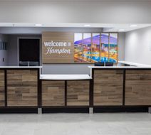 Hampton Inn Madison Lobby