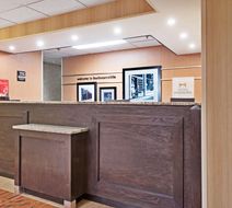 Hampton Inn Huntington/Barboursville Lobby