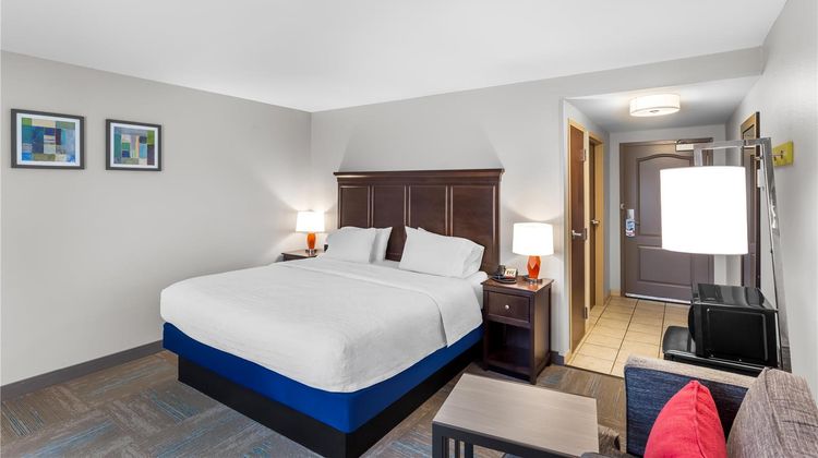 Hampton Inn Huntington University Area Room