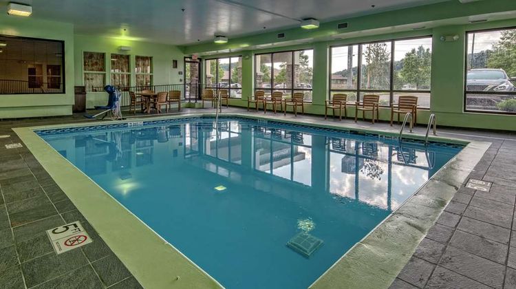 Hampton Inn Ashland Pool
