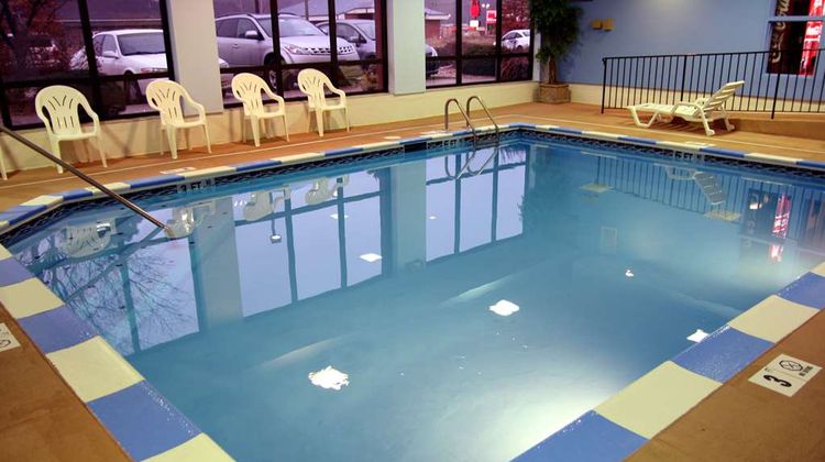 Hampton Inn Ashland Pool