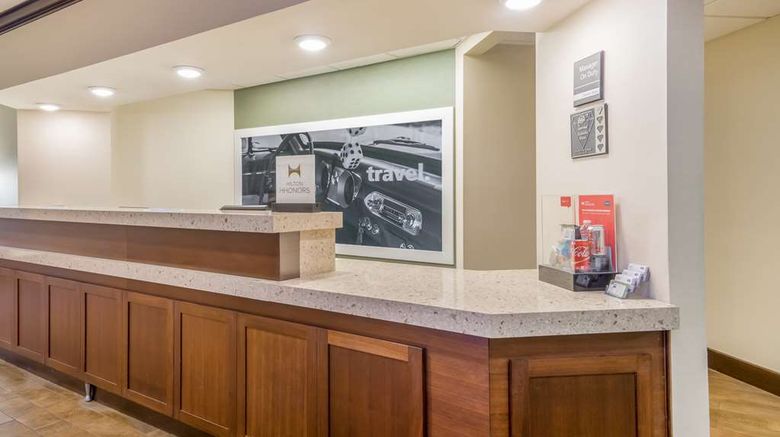 <b>Hampton Inn Terre Haute Lobby</b>. Images powered by <a href="https://iceportal.shijigroup.com/" title="IcePortal" target="_blank">IcePortal</a>.
