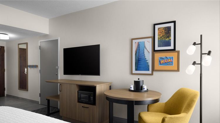 Hampton Inn Terre Haute Room