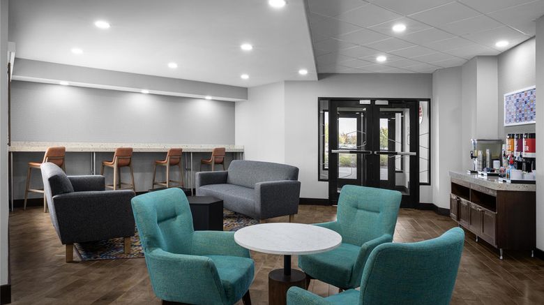 <b>Hampton Inn Terre Haute Lobby</b>. Images powered by <a href="https://iceportal.shijigroup.com/" title="IcePortal" target="_blank">IcePortal</a>.