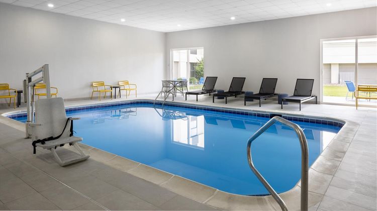 Hampton Inn Terre Haute Pool