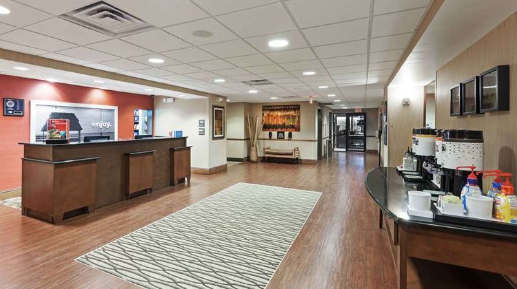 Hampton Inn & Suites Morgan City Lobby