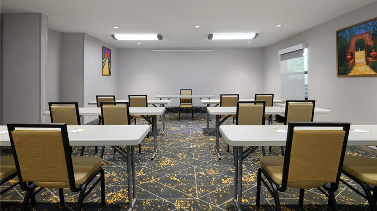 Hampton Inn Havelock Meeting