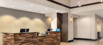 Hampton Inn Shelton Lobby