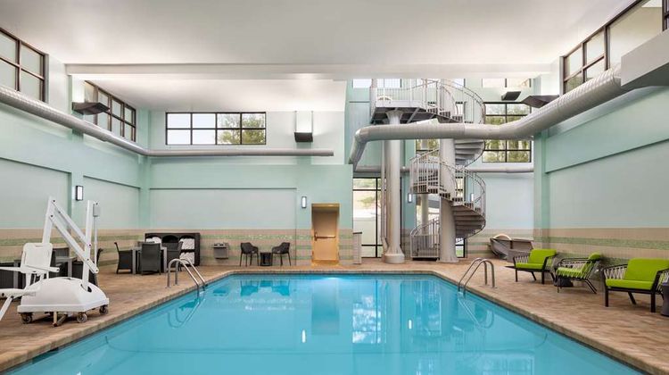 Hampton Inn Shelton Pool