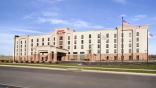 Hampton Inn & Suites - Charles Town