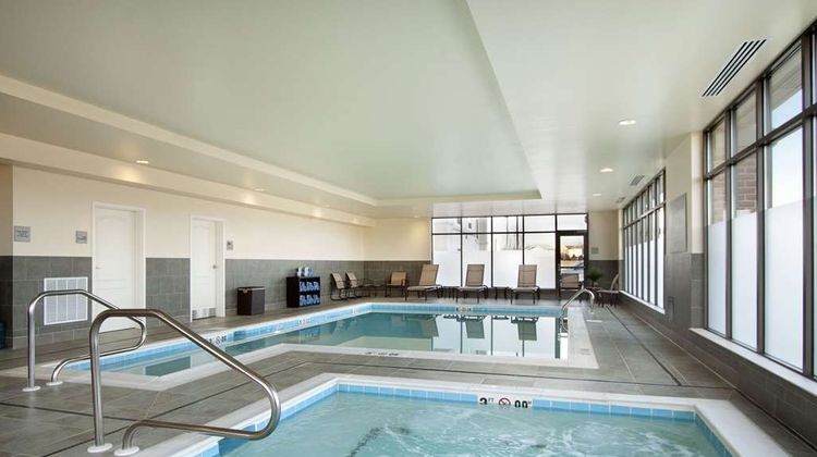 Hampton Inn & Suites - Charles Town Pool