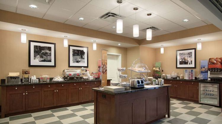 Hampton Inn & Suites - Charles Town Restaurant