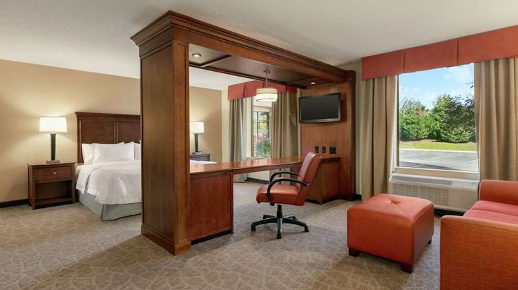 Hampton Inn & Suites - Charles Town Room