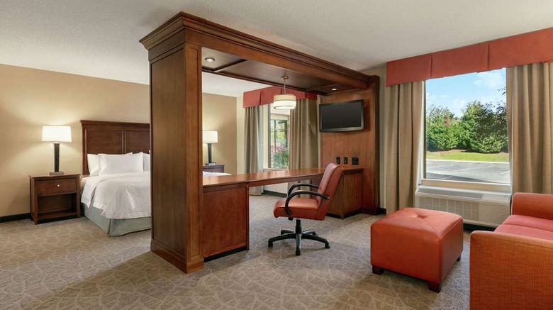 <b>Hampton Inn & Suites - Charles Town Room</b>. Images powered by <a href="https://iceportal.shijigroup.com/" title="IcePortal" target="_blank">IcePortal</a>.