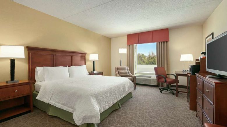 <b>Hampton Inn & Suites - Charles Town Room</b>. Images powered by <a href="https://iceportal.shijigroup.com/" title="IcePortal" target="_blank">IcePortal</a>.