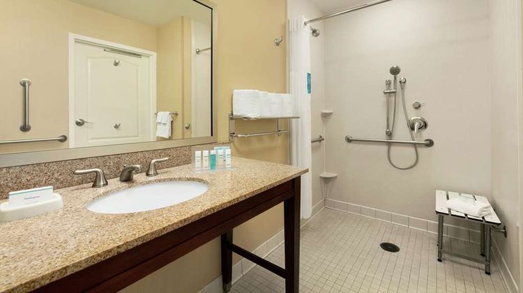 Hampton Inn & Suites - Charles Town Room