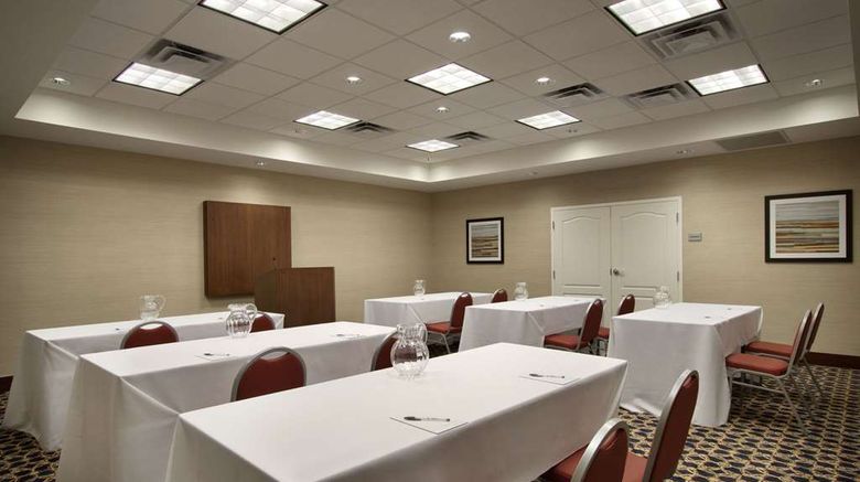 <b>Hampton Inn & Suites - Charles Town Meeting</b>. Images powered by <a href="https://iceportal.shijigroup.com/" title="IcePortal" target="_blank">IcePortal</a>.