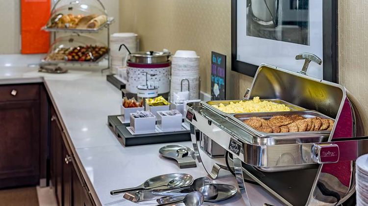 Hampton Inn & Suites Niagara Falls/Arpt Restaurant