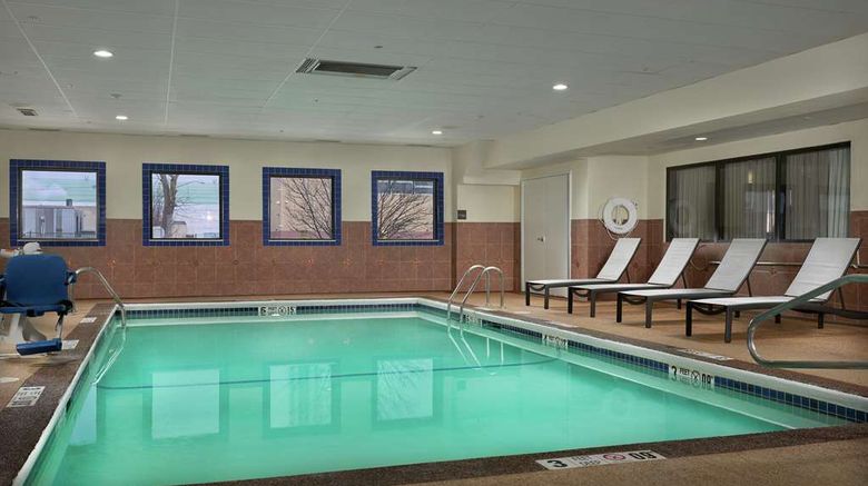 <b>Hampton Inn Niagara Falls NY Pool</b>. Images powered by <a href="https://iceportal.shijigroup.com/" title="IcePortal" target="_blank">IcePortal</a>.