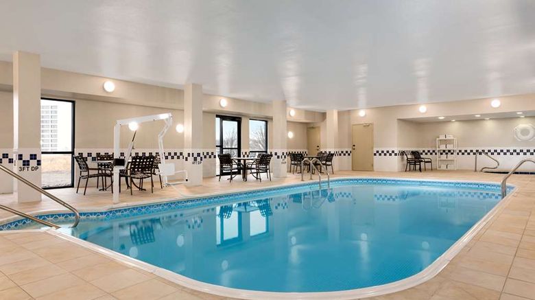 <b>Hampton Inn Wichita-East Pool</b>. Images powered by <a href="https://iceportal.shijigroup.com/" title="IcePortal" target="_blank">IcePortal</a>.