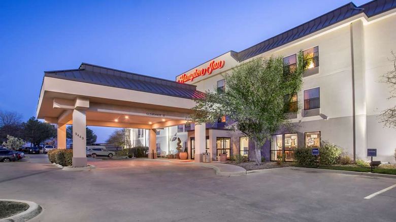 <b>Hampton Inn Wichita-East Exterior</b>. Images powered by <a href="https://iceportal.shijigroup.com/" title="IcePortal" target="_blank">IcePortal</a>.