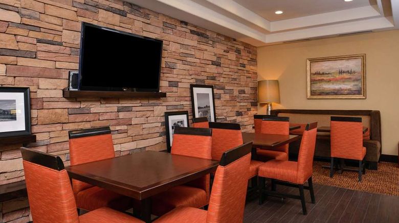 <b>Hampton Inn Idaho Falls Airport Restaurant</b>. Images powered by <a href="https://iceportal.shijigroup.com/" title="IcePortal" target="_blank">IcePortal</a>.