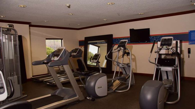 <b>Hampton Inn Health</b>. Images powered by <a href="https://iceportal.shijigroup.com/" title="IcePortal" target="_blank">IcePortal</a>.