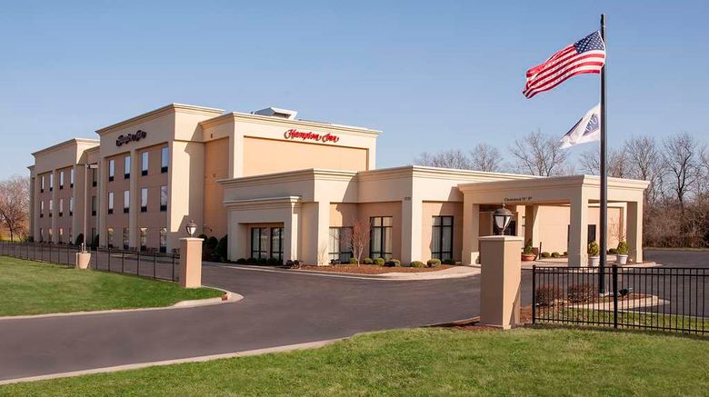 <b>Hampton Inn Jacksonville Exterior</b>. Images powered by <a href="https://iceportal.shijigroup.com/" title="IcePortal" target="_blank">IcePortal</a>.