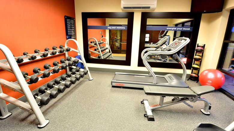 <b>Hampton Inn Wilmington-Medical Park Health</b>. Images powered by <a href="https://iceportal.shijigroup.com/" title="IcePortal" target="_blank">IcePortal</a>.