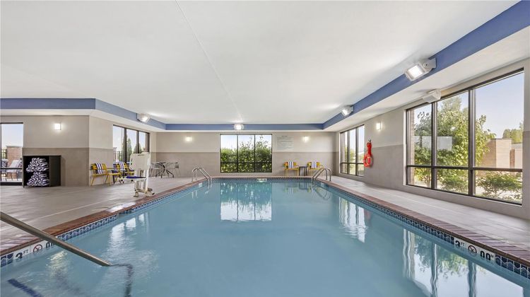 Hampton Inn & Suites Crawfordsville Pool