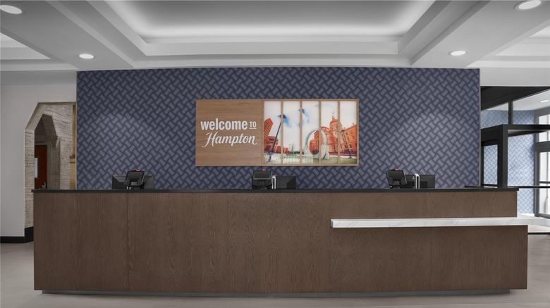 <b>Hampton Inn Indianapolis Downtown Circle Centre Lobby</b>. Images powered by <a href="https://iceportal.shijigroup.com/" title="IcePortal" target="_blank">IcePortal</a>.