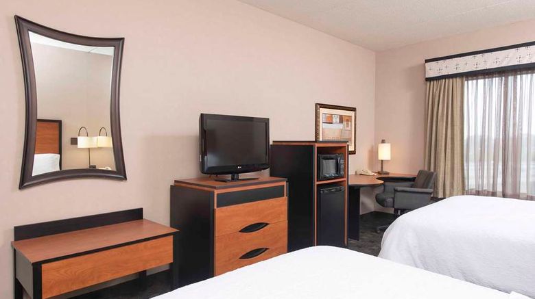 <b>Hampton Inn & Suites Fishers Room</b>. Images powered by <a href="https://iceportal.shijigroup.com/" title="IcePortal" target="_blank">IcePortal</a>.