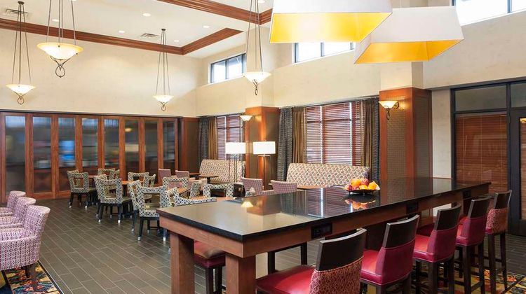 Hampton Inn & Suites Fishers Restaurant