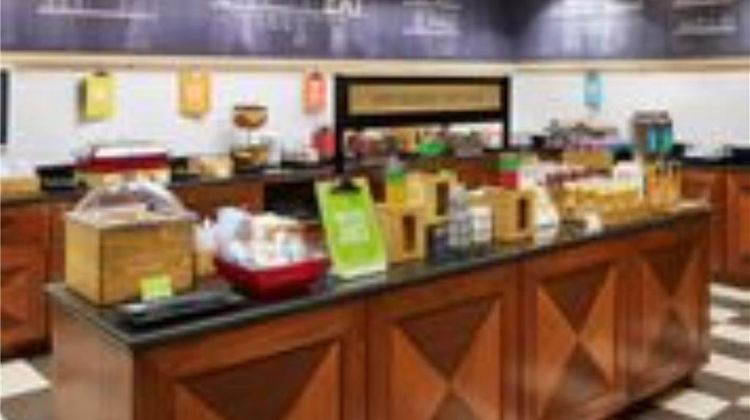Hampton Inn & Suites Fishers Restaurant